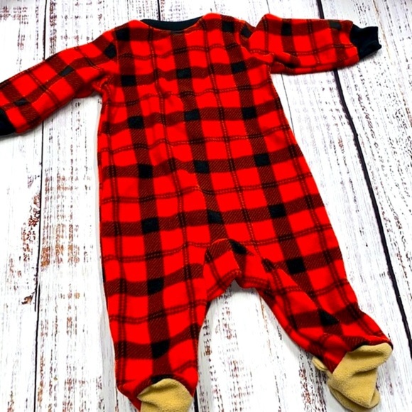 Carters red plaid flannel onesie pajamas size 3 months - Picture 5 of 5